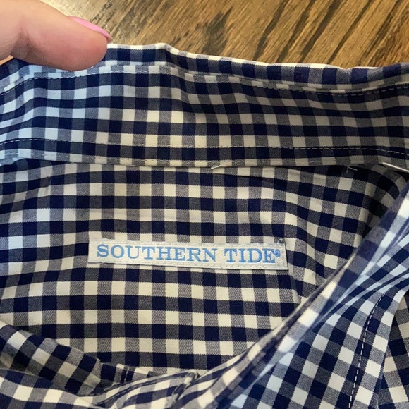 Southern Tide Long Sleeve - Picture 3 of 3